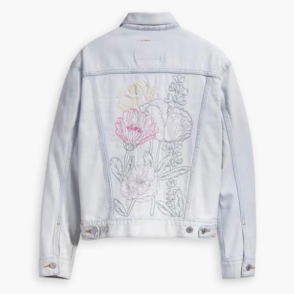 Levi denim jacket - Picture 2 of 13